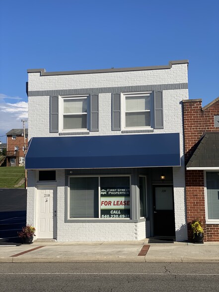 220 W Main St, Radford, VA for sale - Building Photo - Image 1 of 1