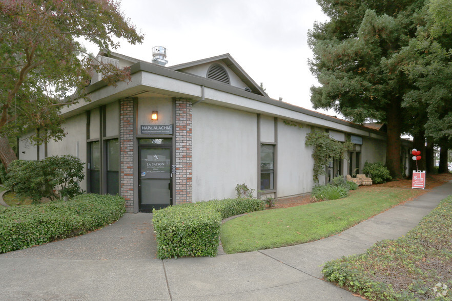 700-798 California Blvd, Napa, CA for lease - Building Photo - Image 1 of 8