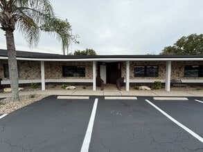 5739-5749 Gall Blvd, Zephyrhills, FL for lease Building Photo- Image 1 of 11