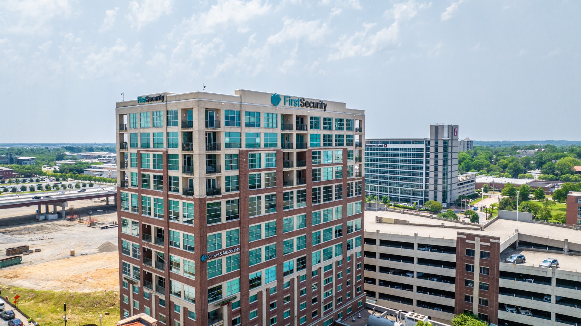 521 President Clinton Ave, Little Rock, AR for sale Building Photo- Image 1 of 22