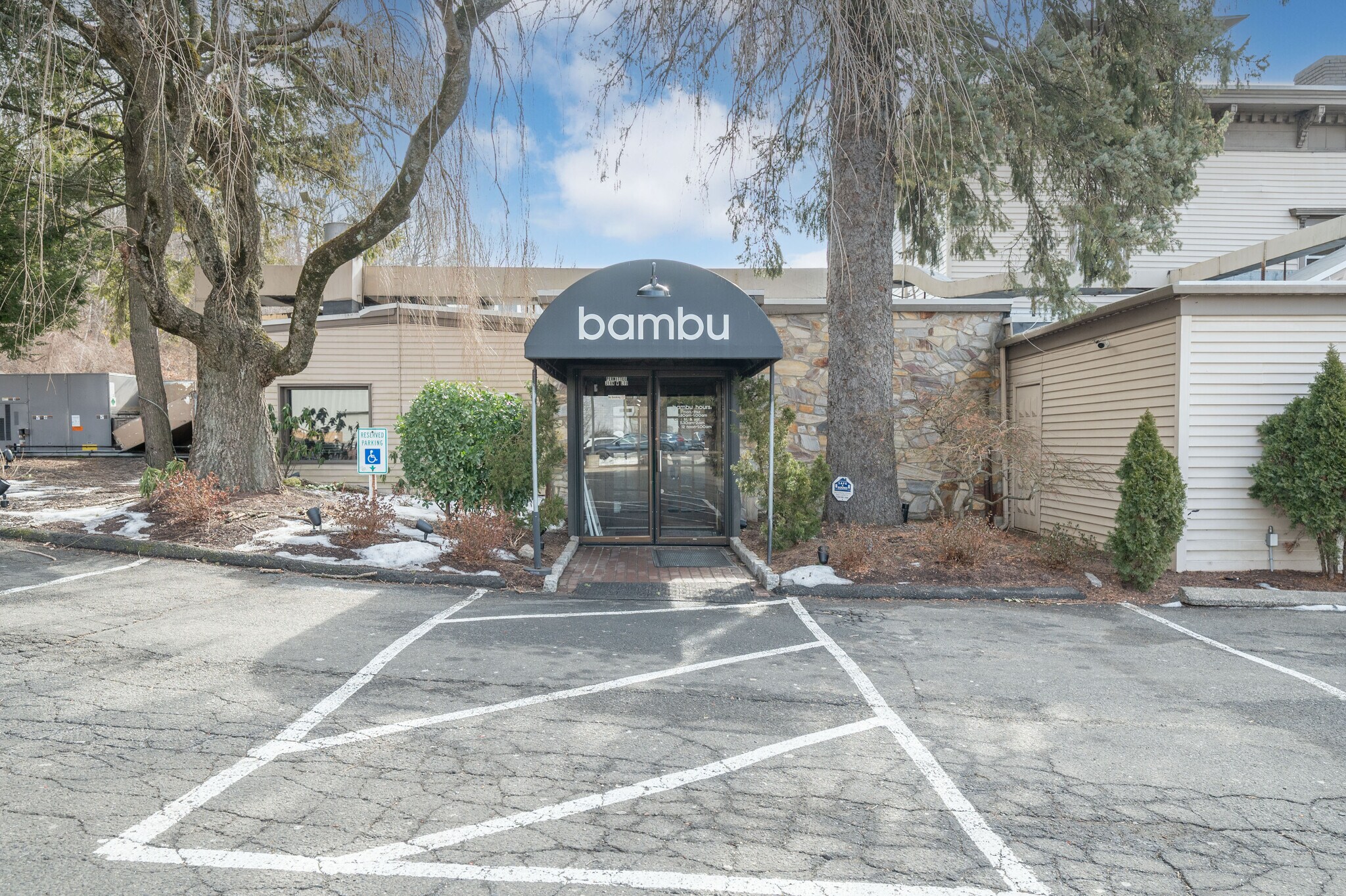 39 Lake Avenue Ext, Danbury, CT for lease Building Photo- Image 1 of 11