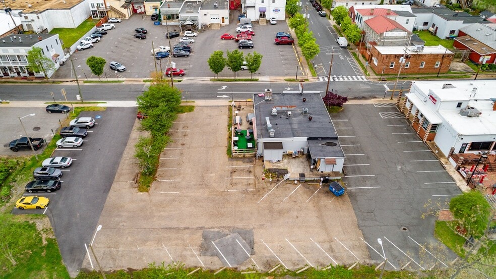 1017 Sophia St, Fredericksburg, VA for lease - Aerial - Image 3 of 6