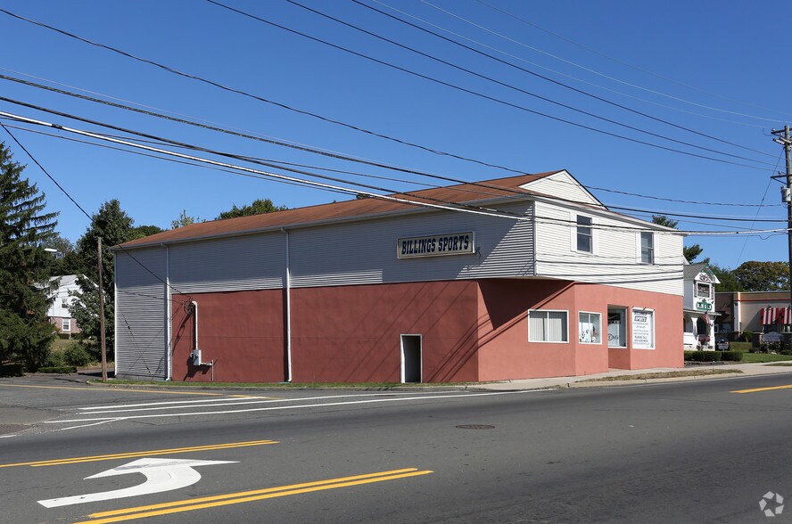 706 E Main St, Meriden, CT for sale - Primary Photo - Image 1 of 1