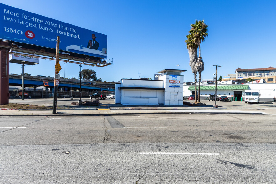 170 S Van Ness Ave, San Francisco, CA for lease - Building Photo - Image 2 of 12