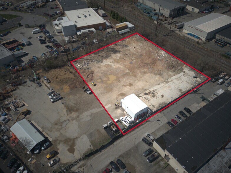 44 Fourth St, Lansdowne, PA for sale - Building Photo - Image 1 of 1