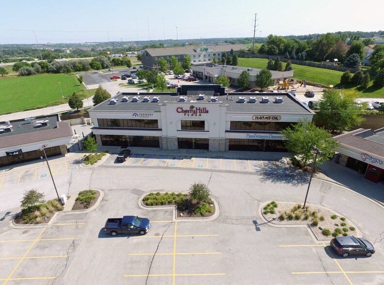 70027024 N 102nd Cir, Omaha, NE 68122