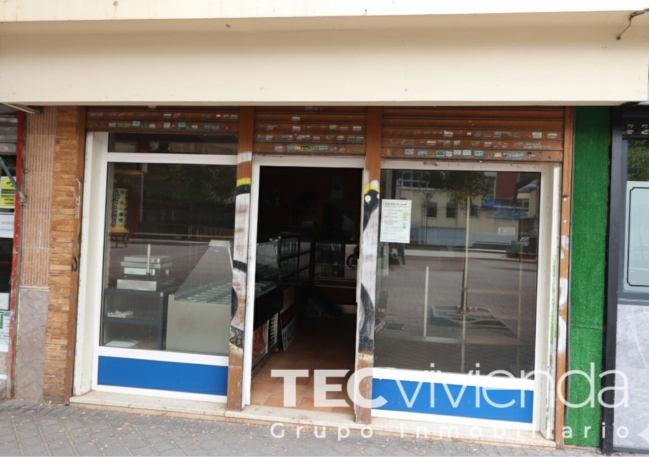 Madrid, MAD 28029 - Unit 6 -  - Interior Photo - Image 1 of 7