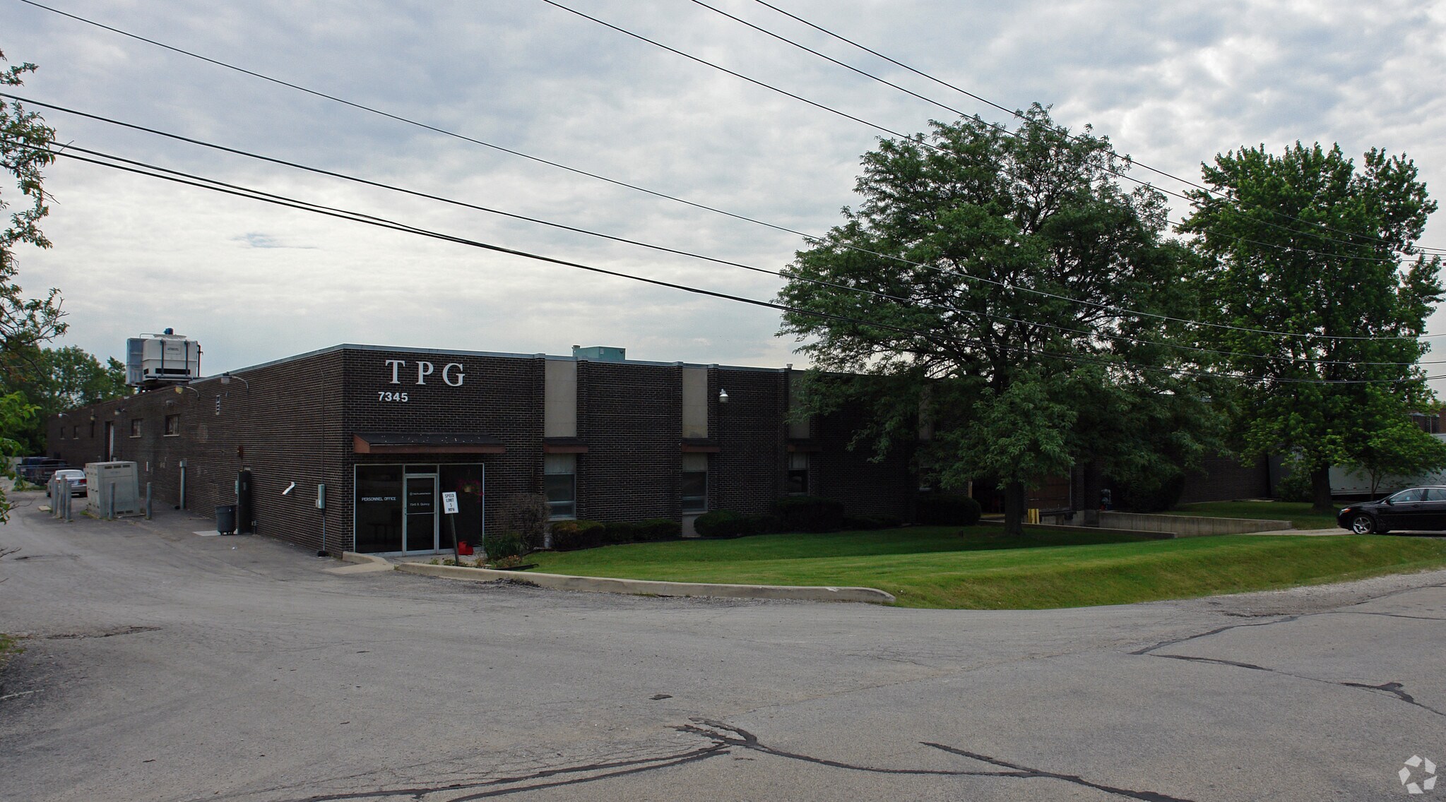 Industrial in Willowbrook, IL for sale Primary Photo- Image 1 of 1