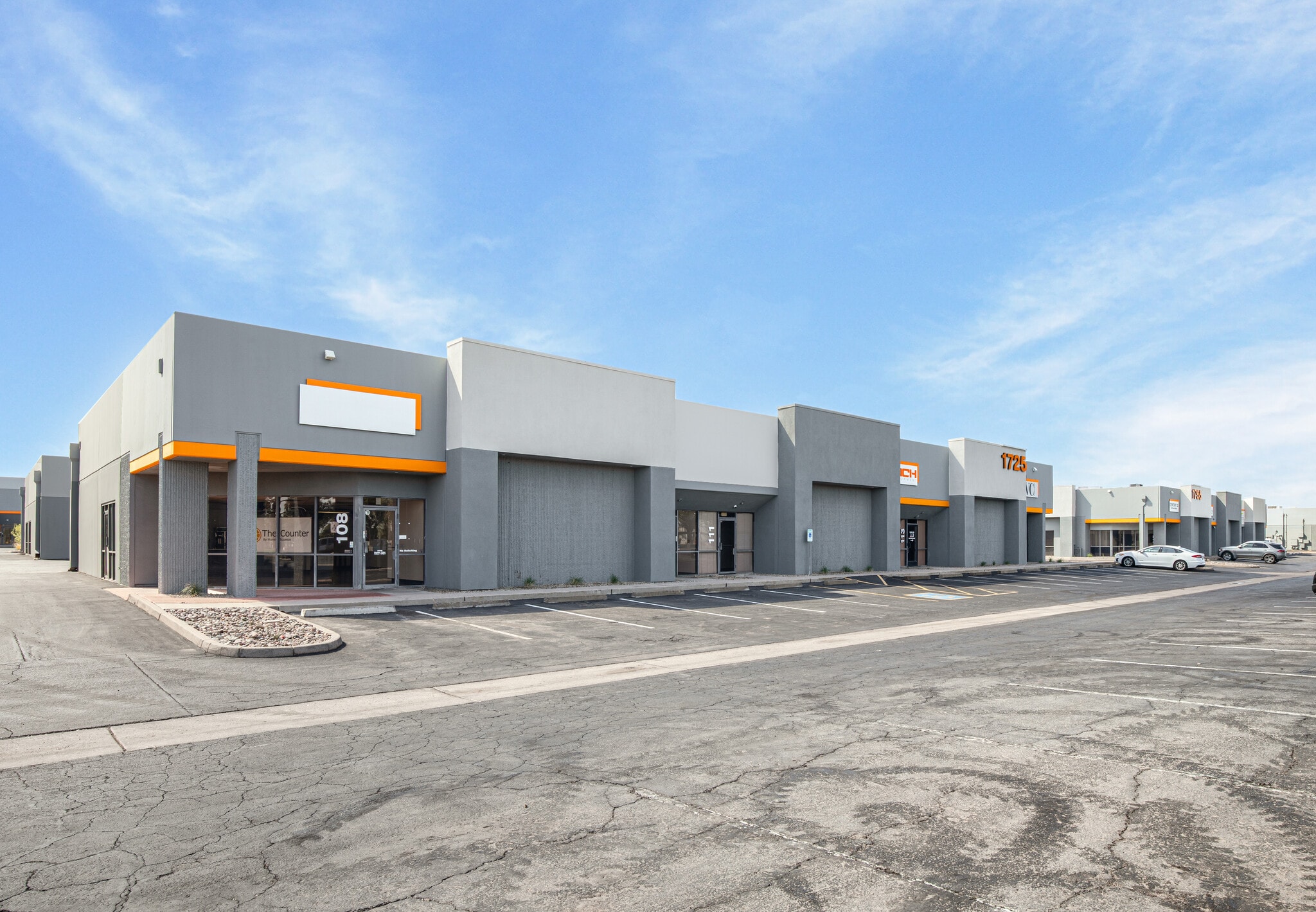 1705 W University Dr, Tempe, AZ for lease Interior Photo- Image 1 of 1