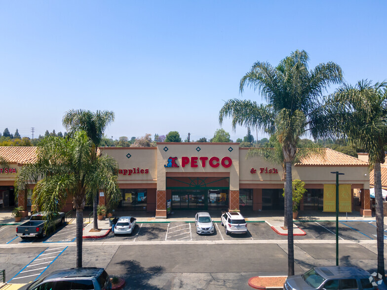 1000-1100 W West Covina Pky, West Covina, CA for lease - Building Photo - Image 1 of 4