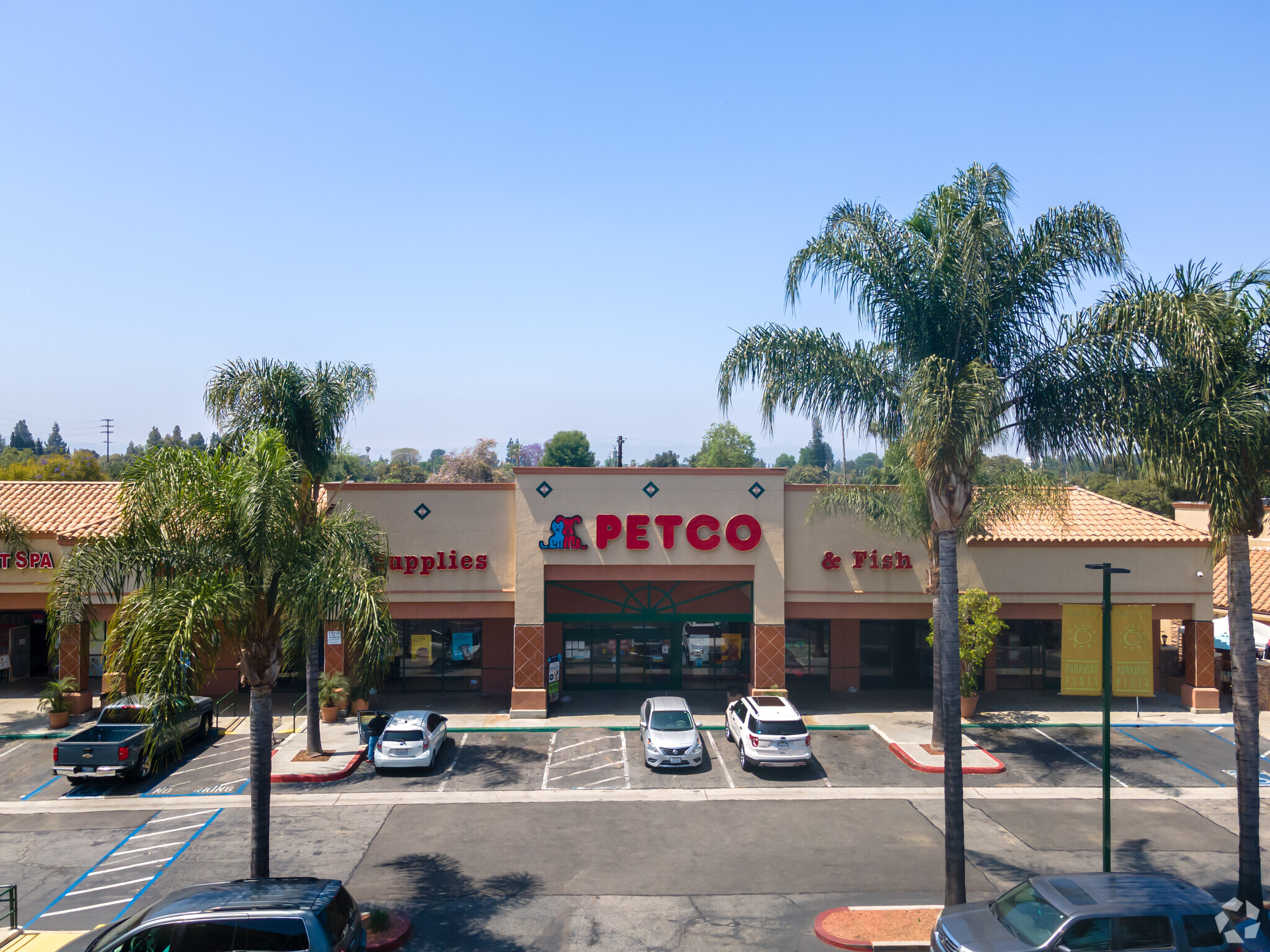 1000-1100 W West Covina Pky, West Covina, CA for lease Building Photo- Image 1 of 5