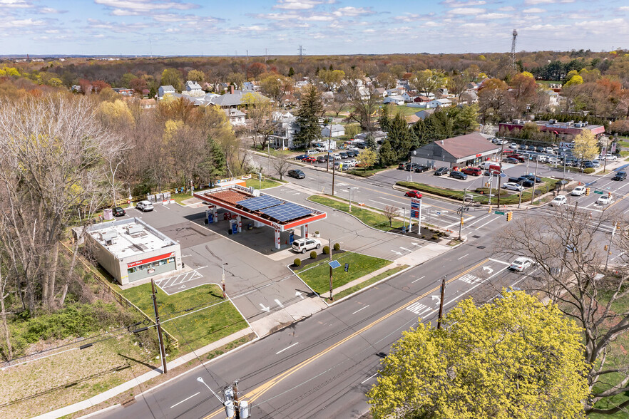 1930 Nottingham Way, Trenton, NJ for sale - Building Photo - Image 3 of 6