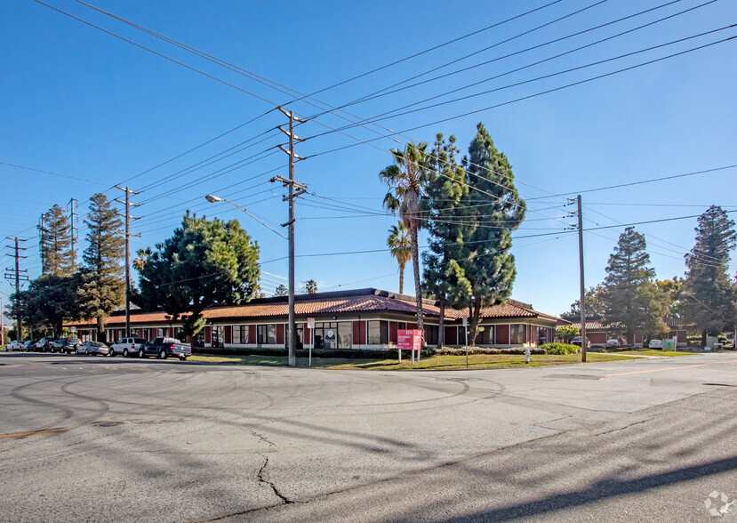 3501 Thomas Rd, Santa Clara, CA for lease - Building Photo - Image 2 of 9