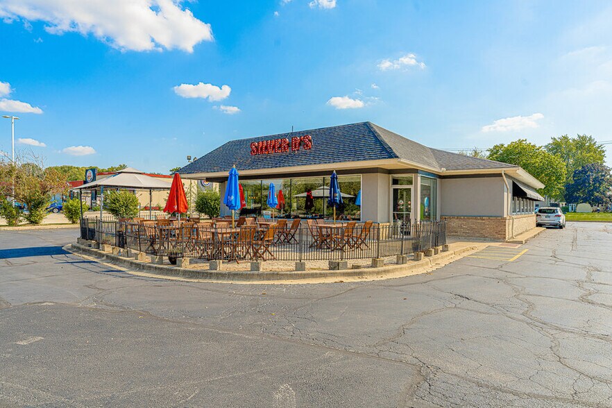 125 W Dixie Hwy, Momence, IL 60954