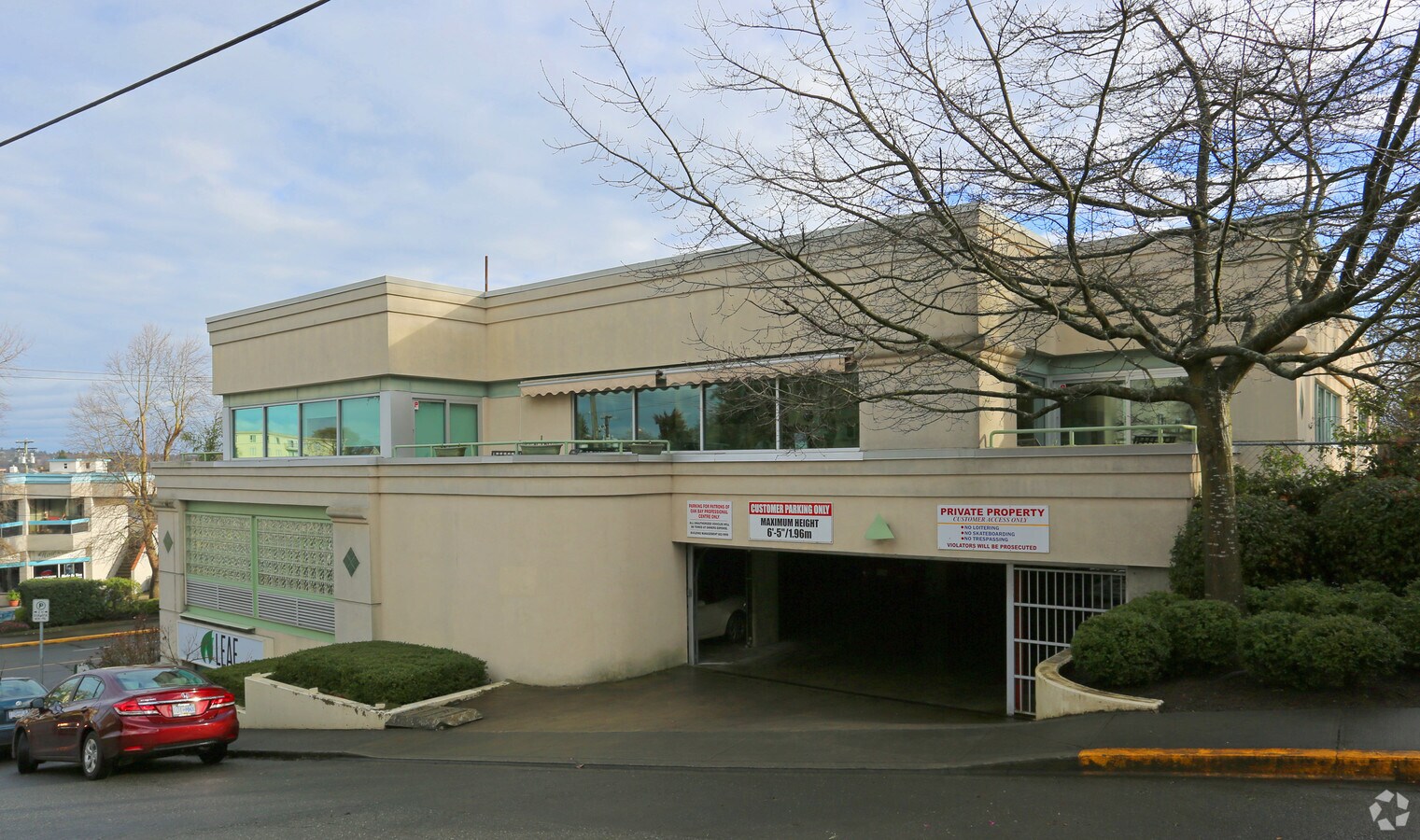 1625 Oak Bay Ave, Victoria, BC V8R 1B2 1625 Oak Bay Ave, Victoria, BC V8R 1B2