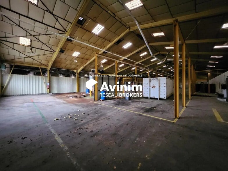 Industrial in Reyniès for lease - Interior Photo - Image 2 of 3