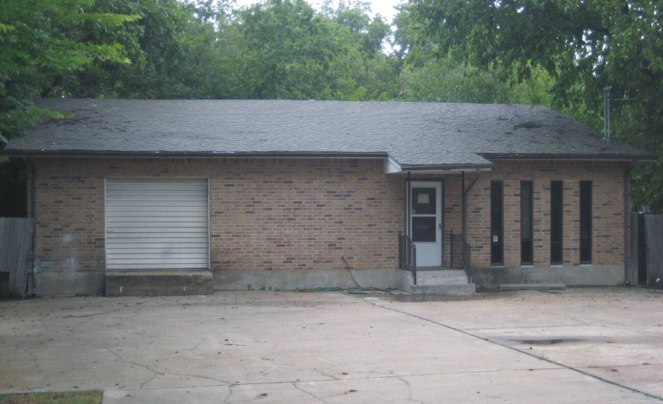 2517 Carson St, Haltom City, TX for sale Primary Photo- Image 1 of 1