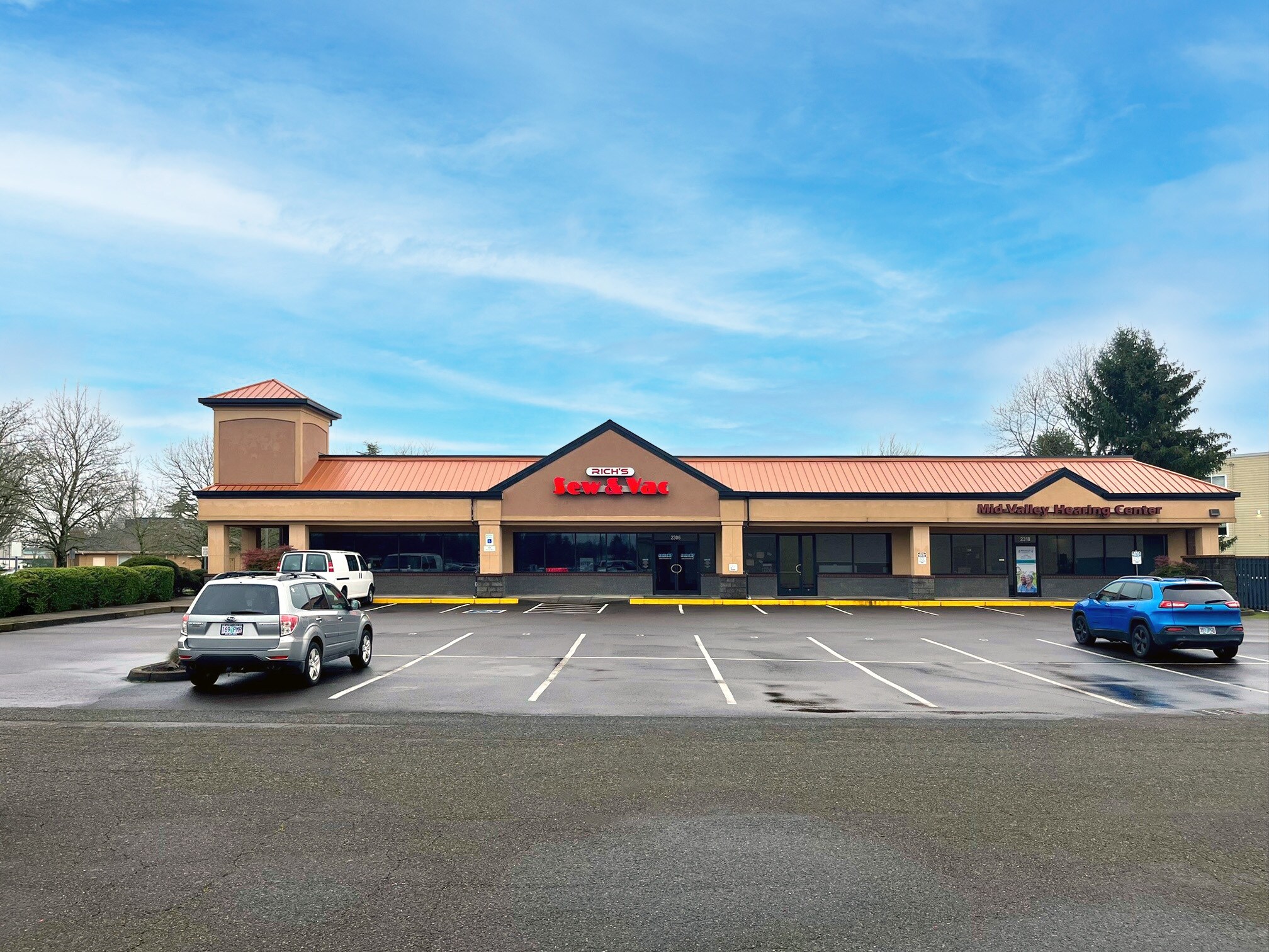 2306-2318 Heritage Way, Albany, OR for lease Building Photo- Image 1 of 14