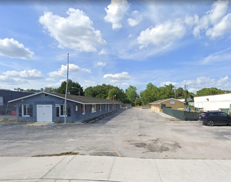 1325/1329 E Altamonte Drive portfolio of 2 properties for sale on LoopNet.com - Building Photo - Image 1 of 10