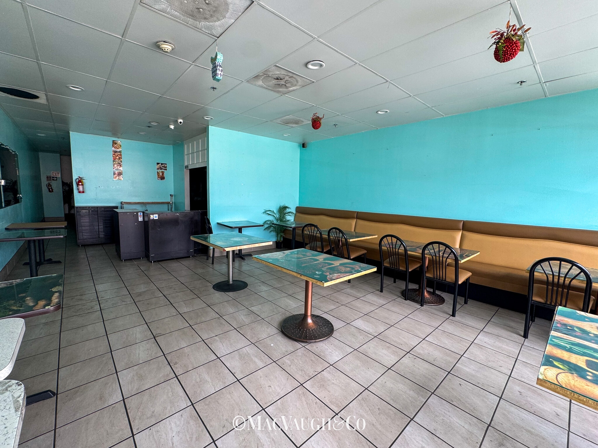 950 E Colorado Blvd, Pasadena, CA for lease Interior Photo- Image 1 of 15
