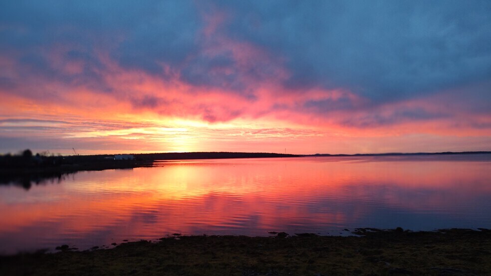 37-39 E Main St, Searsport, ME for sale - Building Photo - Image 3 of 46