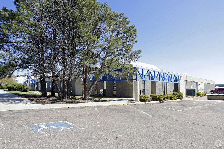 1490 Garden of the Gods Rd, Colorado Springs, CO for lease - Building Photo - Image 1 of 6
