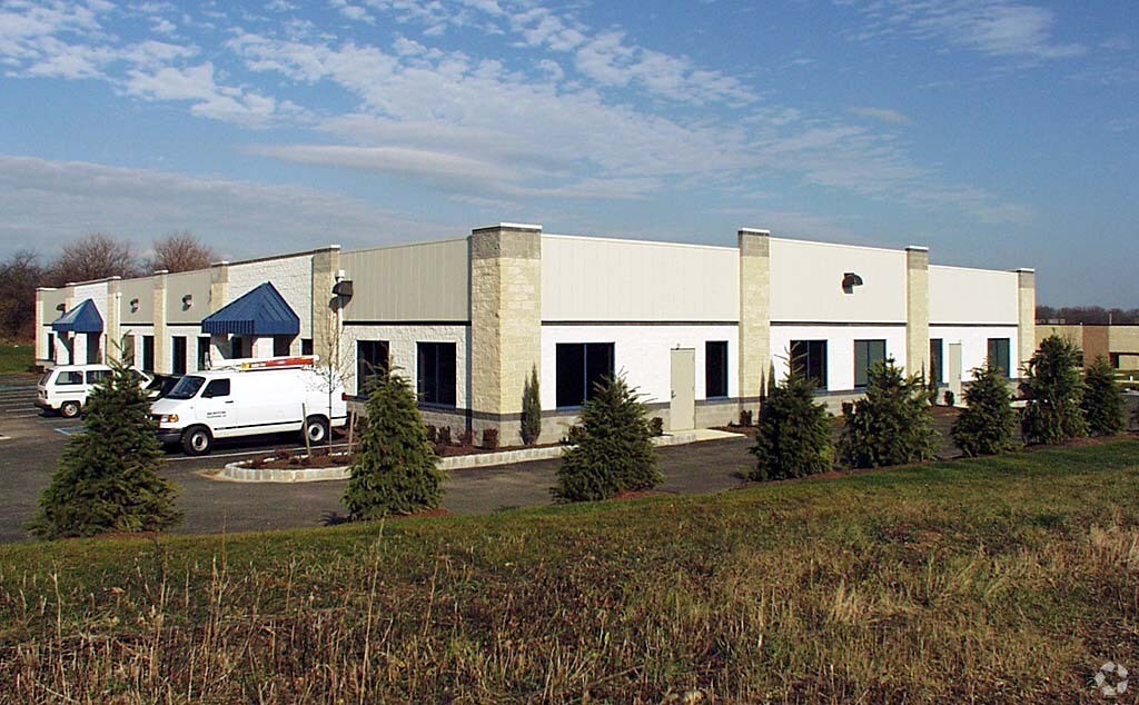 4110 Independence Dr