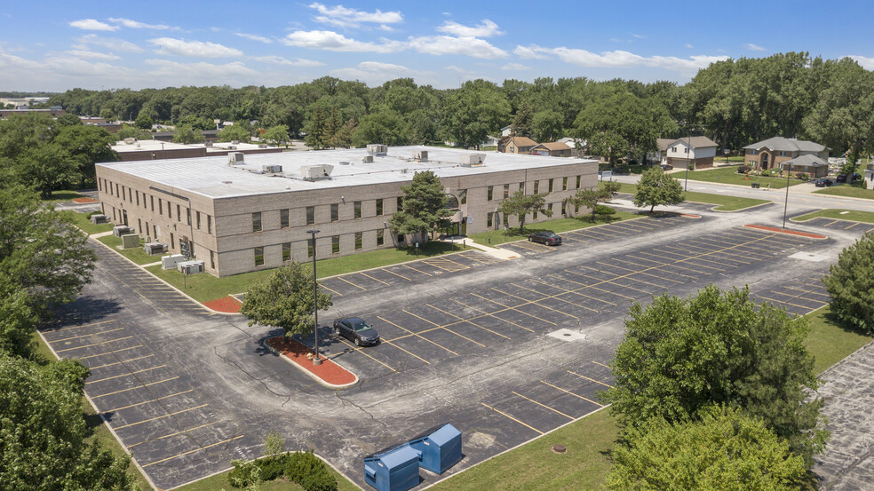 1055 W 175th St, Homewood, IL for sale - Building Photo - Image 1 of 1