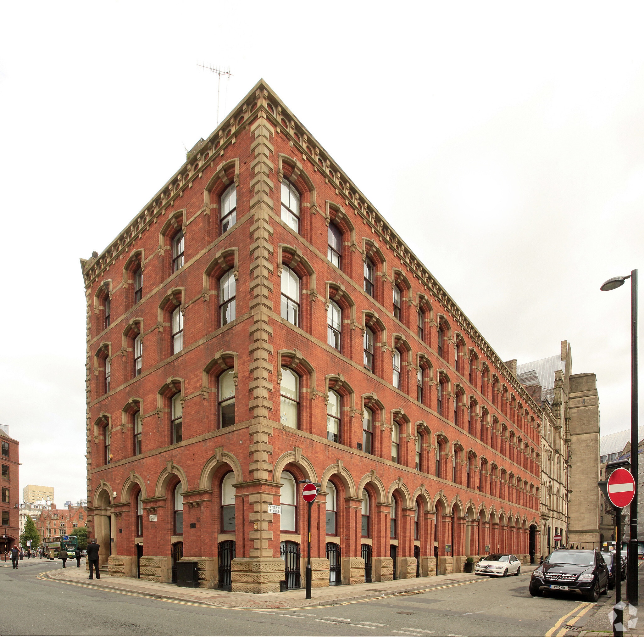 1 Central St, Manchester for sale Primary Photo- Image 1 of 1