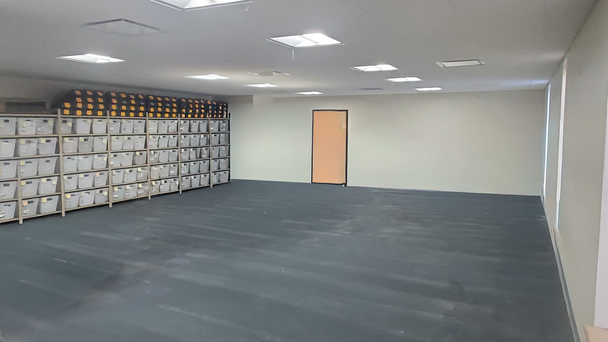 2421 Production Dr, Indianapolis, IN for lease Interior Photo- Image 1 of 4