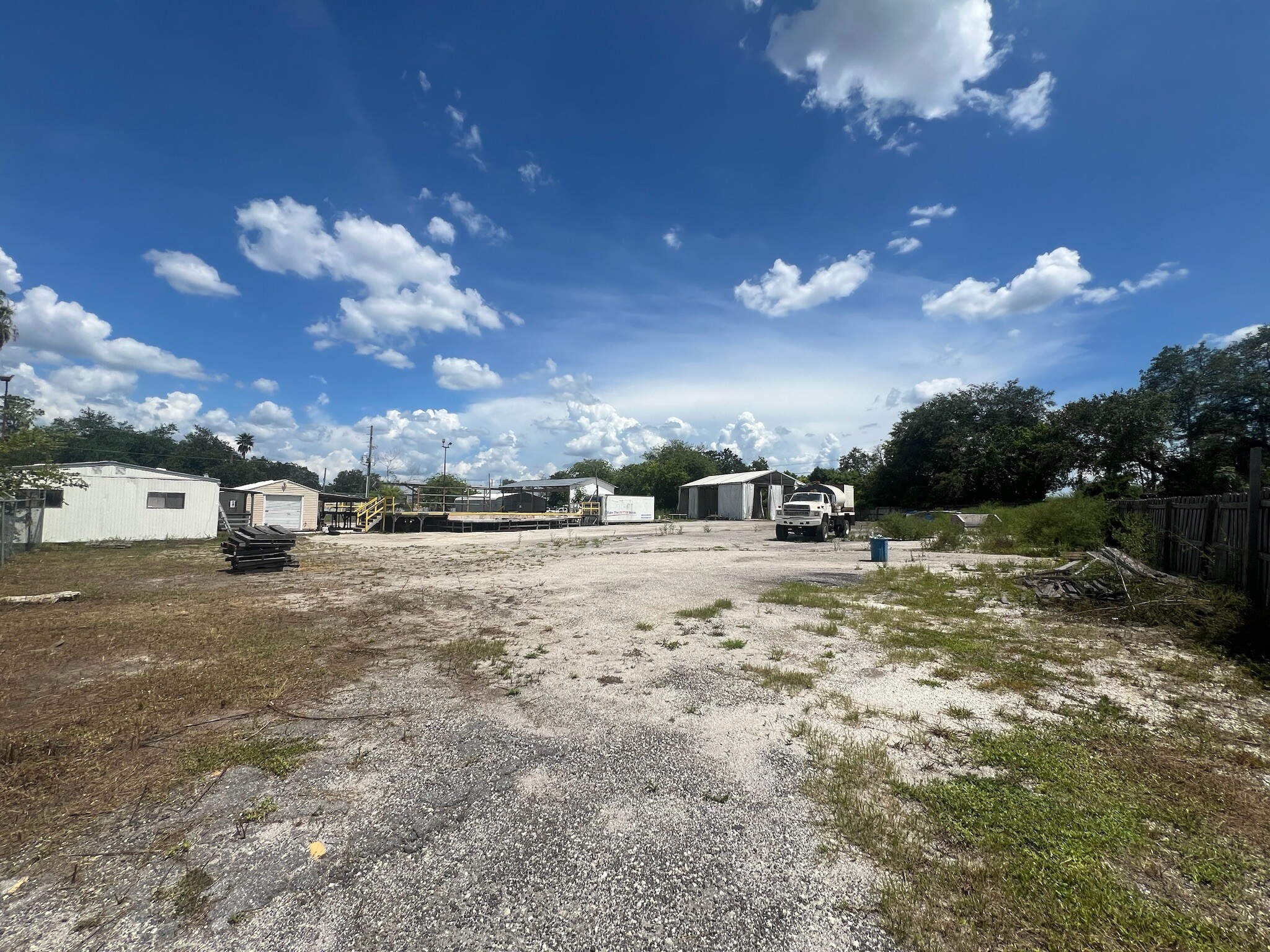 215 Old Sanford Oviedo Rd, Winter Springs, FL for lease Building Photo- Image 1 of 11