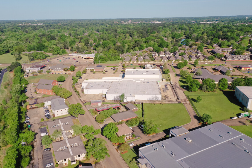 Storage Max Dr, Jackson, MS for sale - Building Photo - Image 2 of 5