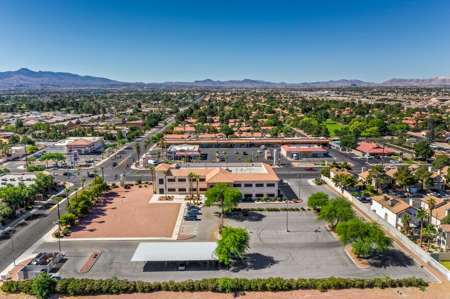 1776 E Warm Springs Rd, Las Vegas, NV for lease - Building Photo - Image 3 of 20
