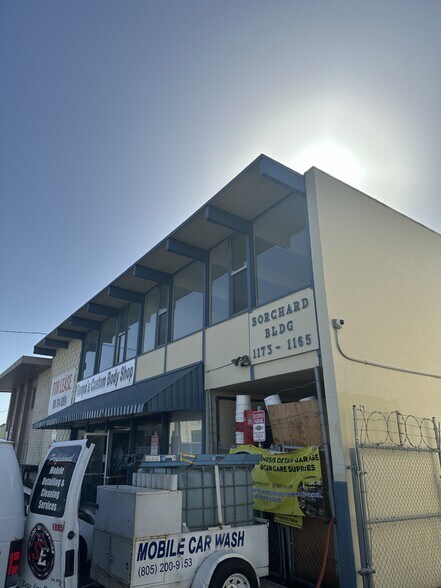 1173 Commercial Ave, Oxnard, CA for lease - Building Photo - Image 2 of 8