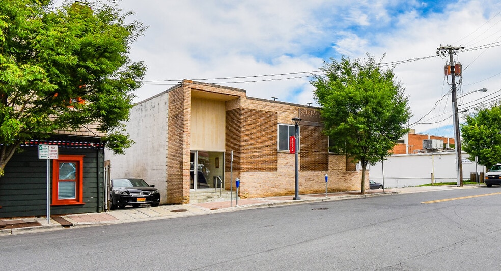 11249 Fern St, Silver Spring, MD for sale - Building Photo - Image 3 of 15
