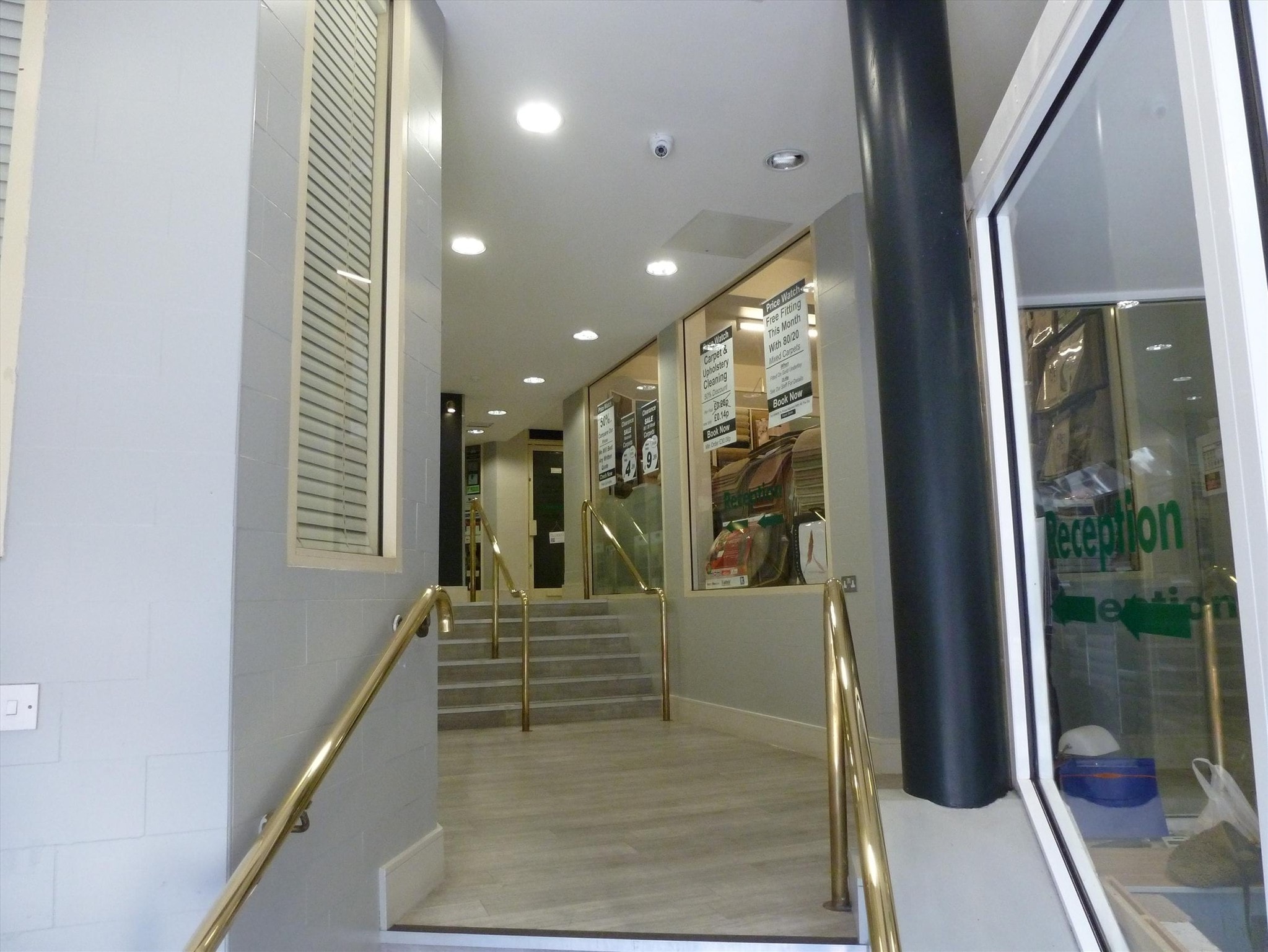 96 George Ln, London for sale Interior Photo- Image 1 of 1