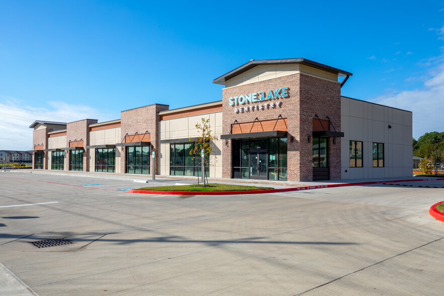 12711 Telge Rd, Cypress, TX for lease - Building Photo - Image 1 of 4