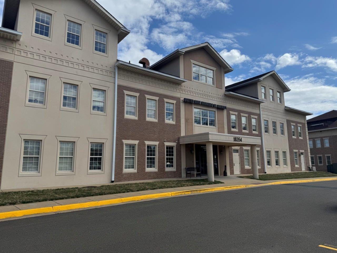 18354 Quantico Gateway Dr, Triangle, VA for lease Building Photo- Image 1 of 9