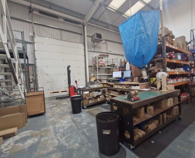 Faraday Close, Doncaster for lease Interior Photo- Image 1 of 3