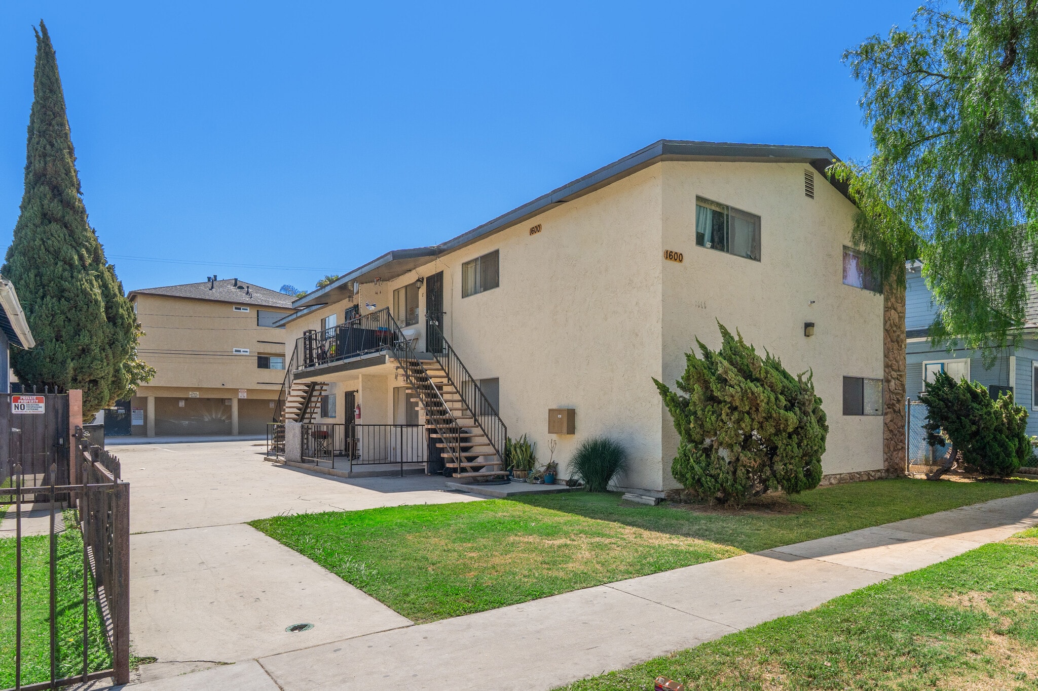 1600 Junipero Ave, Long Beach, CA for sale Primary Photo- Image 1 of 10