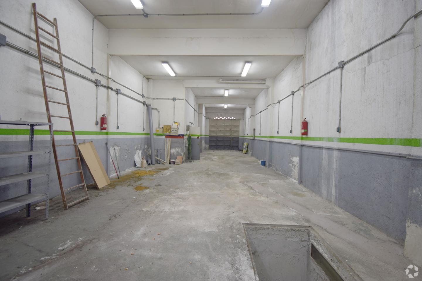 Multifamily in Madrid, Madrid for sale Interior Photo- Image 1 of 1