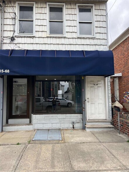 1572 149th St, Whitestone, NY for sale - Building Photo - Image 1 of 1