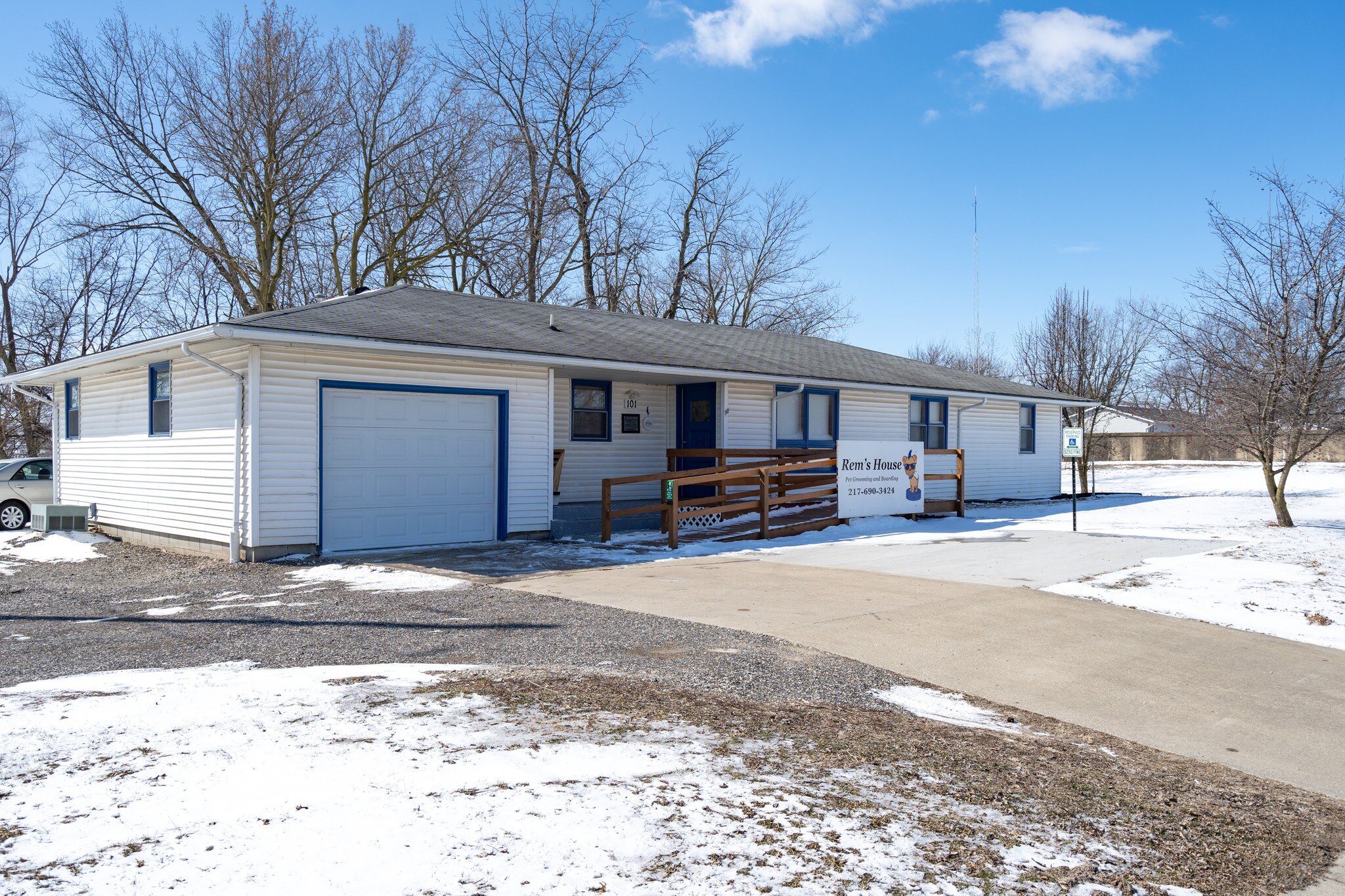101 W Evergreen Ave, Effingham, IL for sale Other- Image 1 of 1
