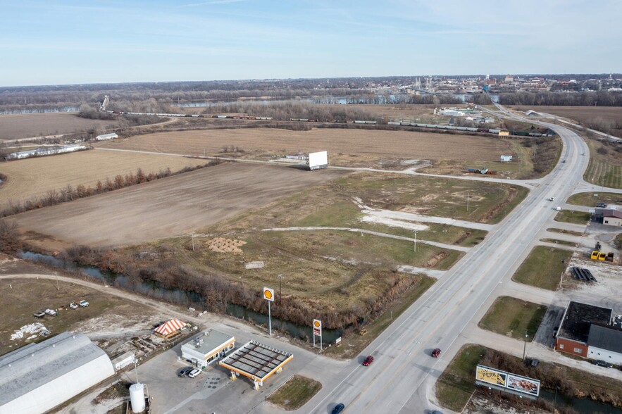 XXX Hwy 24, Taylor, MO for lease - Primary Photo - Image 1 of 16