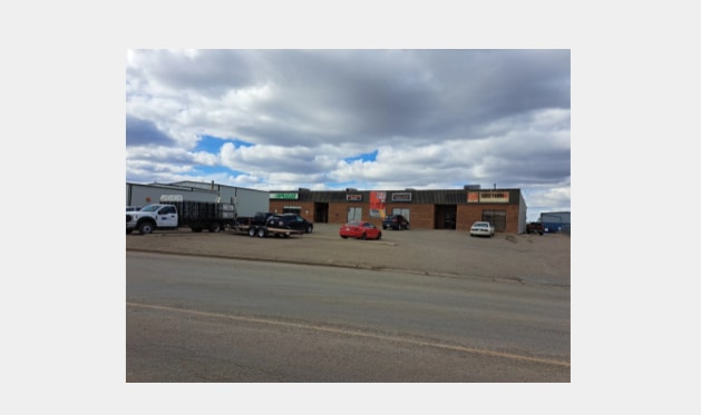 3217 2 Av N, Lethbridge, AB for lease - Primary Photo - Image 1 of 1