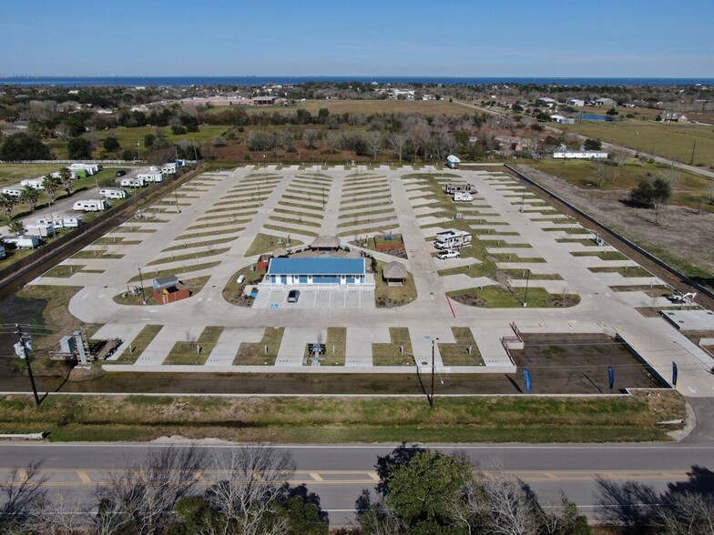 2630 FM 517 S, San Leon, TX for sale - Building Photo - Image 1 of 1