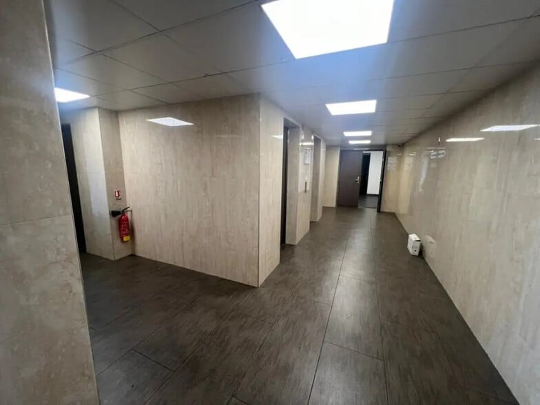 1 Voie Felix Eboue, Créteil for sale - Building Photo - Image 2 of 22