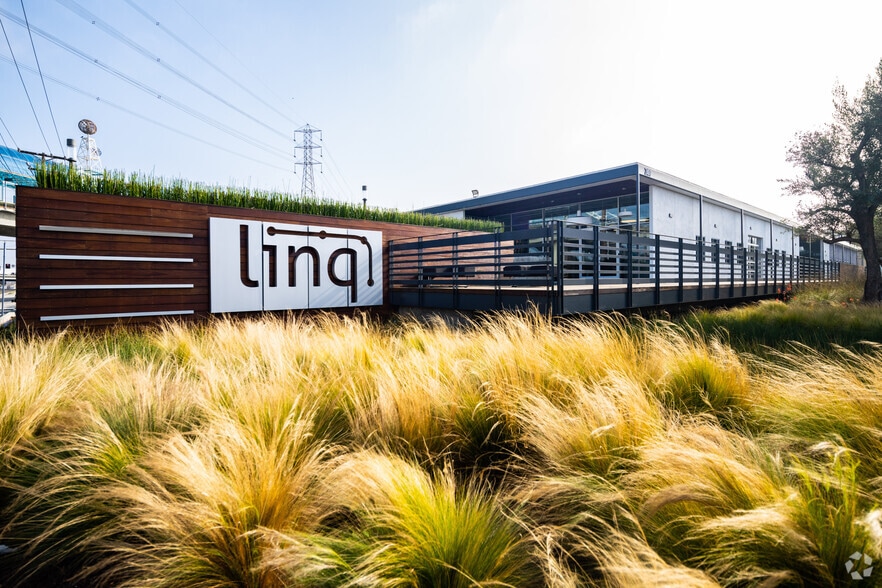 2400 Marine Ave, Redondo Beach, CA for lease - Building Photo - Image 1 of 3