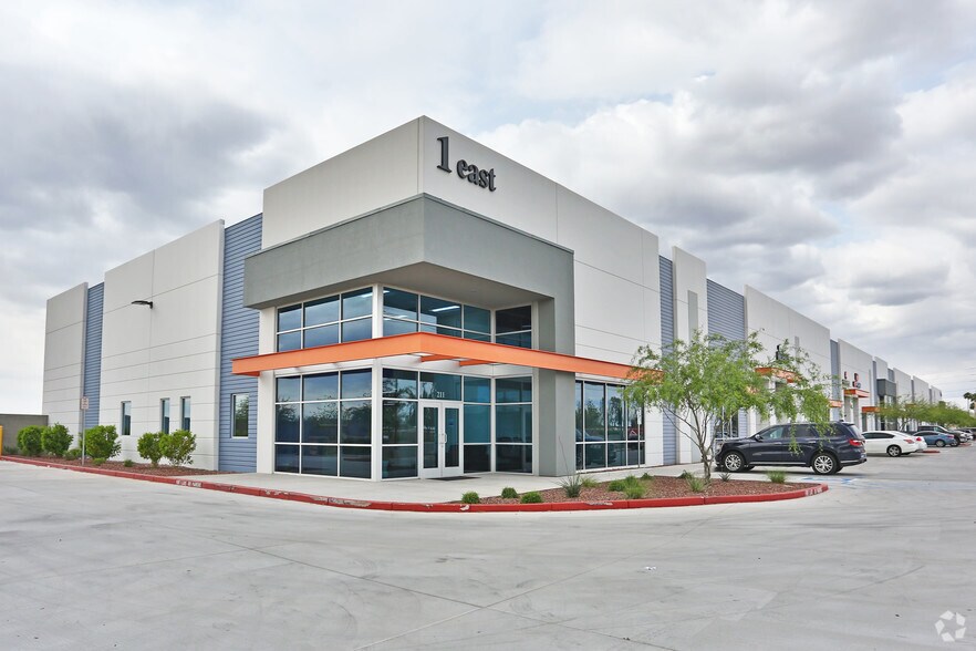 1 E Deer Valley Rd, Phoenix, AZ 85024