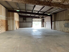 301 S Southeast Loop 323, Tyler, TX for lease Interior Photo- Image 1 of 4